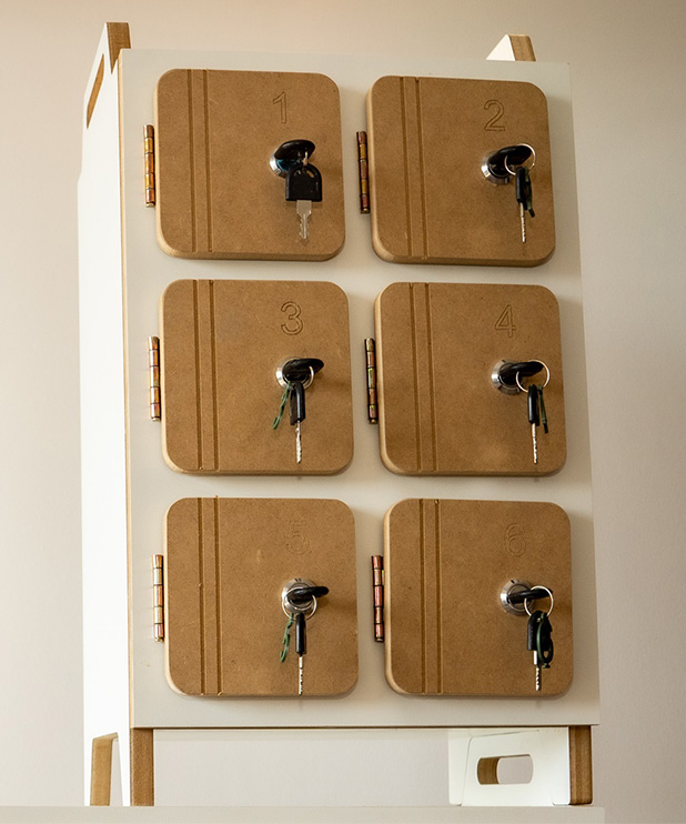 Mini lockers